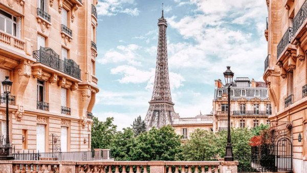 SENSATIONAL EUROPE